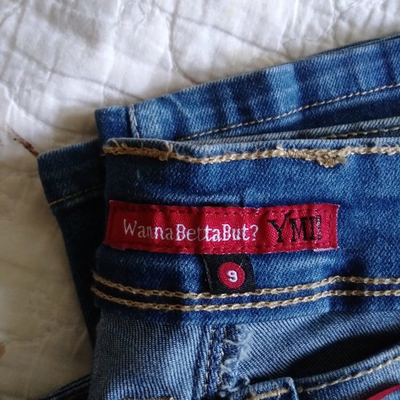 Want a Betta Butt - Picture 2 of 5